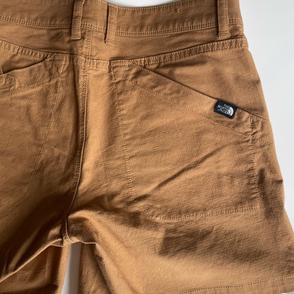 The North Face Carpenter Shorts - Picture 4 of 4